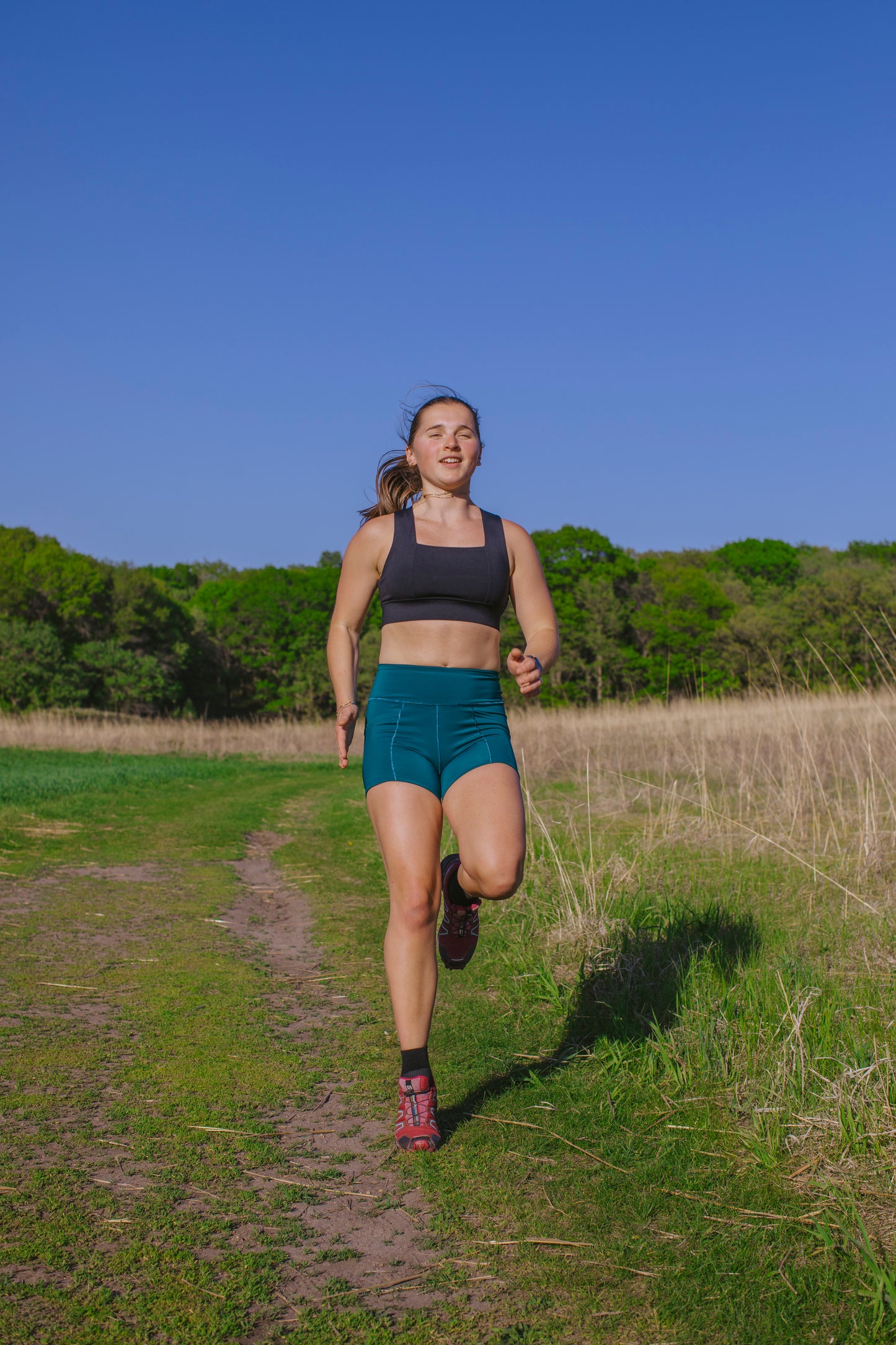 Made-to-order: Square Neck Sports Bra - Black
