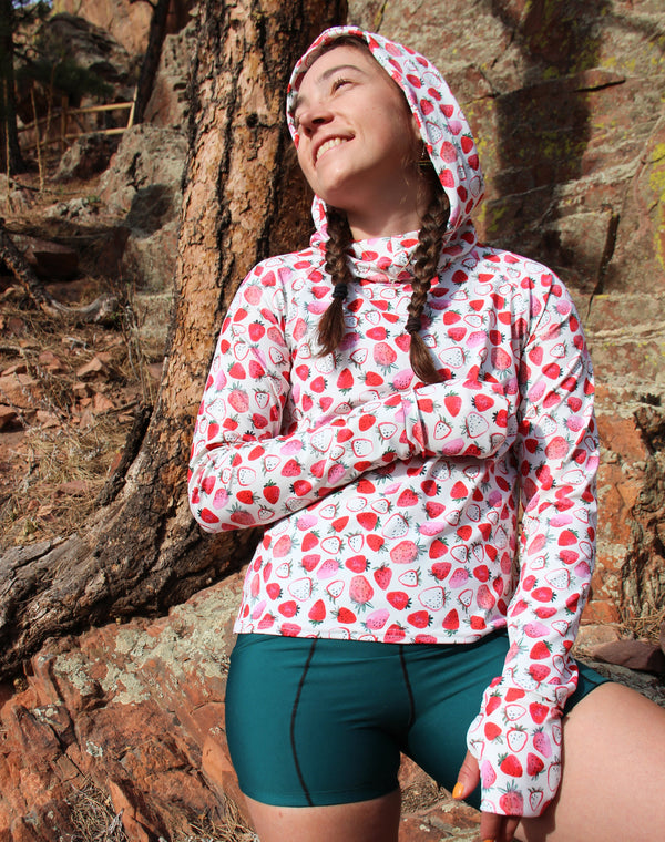 Sunny Hoody: Strawberries & Cream